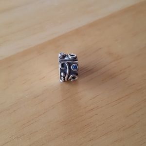 Pandora Charm clip